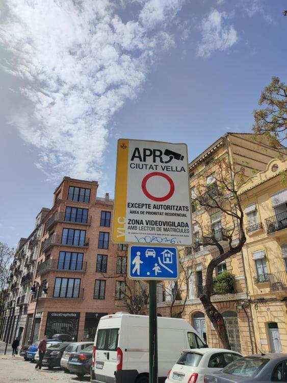 バレンシアPlaza Del Carmenアパートメント エクステリア 写真
