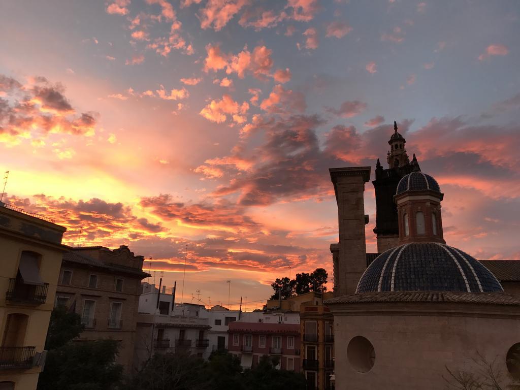 バレンシアPlaza Del Carmenアパートメント エクステリア 写真